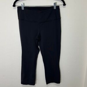 Patagonia Black Capris Leggings Cropped Activewear Size Medium